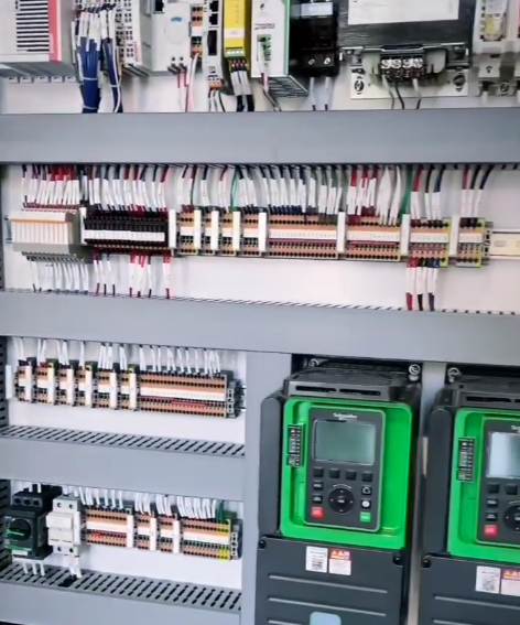 Mantenimiento preventivo y pruebas termográficas a tableros eléctricos industriales